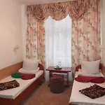 Sanatoriy Kristall 2* Трускавец