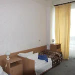 Курортный комплекс Sanatoriy Kristall 2*