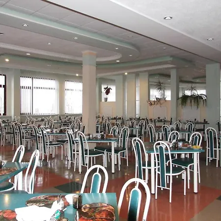 Üdülőközpont Sanatoriy Kristall 2*