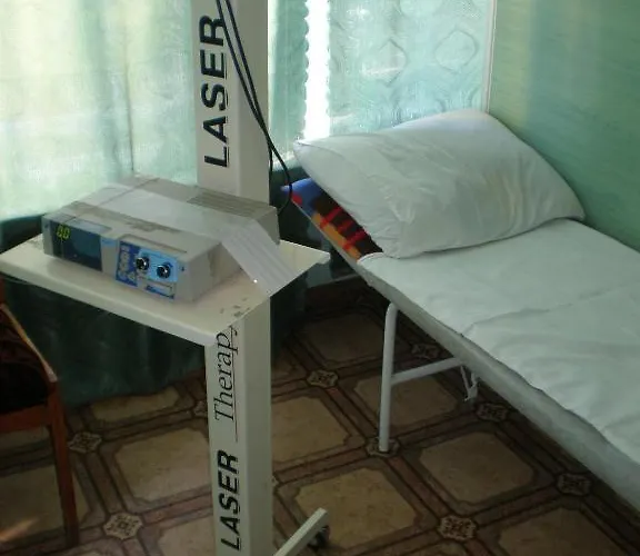 Sanatoriy Kristall אתר נופש